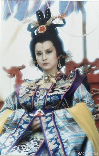潘迎紫,一代“女皇”,堪称史上最美的武则天。+