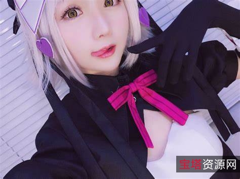 性感美少女小秋秋:3集337m视频,虎牙直播、抖音、私拍资源