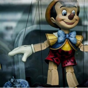 安徒生童话经典：匹诺曹/木偶奇遇记/皮诺丘的奇幻旅程(台)双语mUHD4KHDR10+版本儿童教育