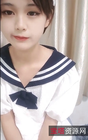 火辣诱惑:佳佳小宝贝的5V+3G有尺度热舞