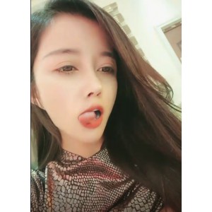 浮力姬最新定制视频合集：虎牙网红小妖精的美丽魅力！