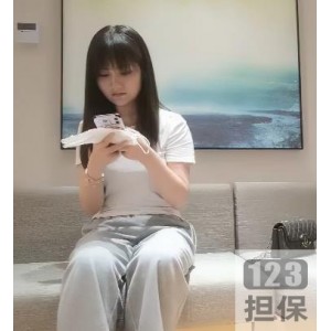 《小宝250G全视频资源分集4：探秘3000网约，苗条圈外，高颜值妹子，极品动作，让你心灵得到释放》