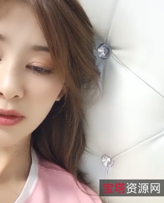 《极品御姐糖璃儿草莓洛儿:成熟离异女主播6小时2.91G视频》