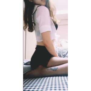 恶犬酱超高颜值宝藏美女精彩演出，让你一见倾心！