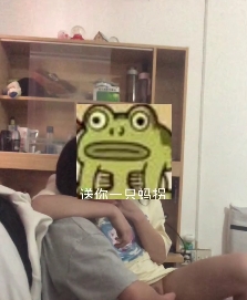 《双女畸形之恋：火辣身材、给力暴抠、JJ激吻，令人着迷》