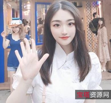 女神空乘把玩视频：南航八字大奈丰腴空乘二度幽会