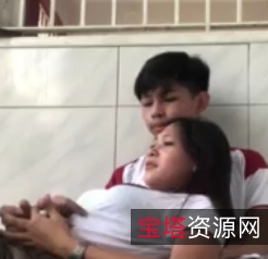 新婚夫妻31V四人游,260MB百度盘自家门口享受