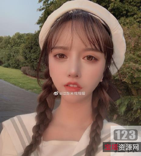 COSER新作品：大长腿兔子小姐的神秘白丝COS服装