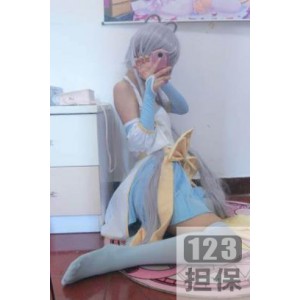 沈娇娇：飞机场私拍视频图集，光“阴”鲍日系和风胸脯裸出