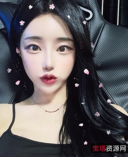 TSlin002200合集46v–9.86G：男粉喜爱的推群视频片段和图片合集，展现颜值反差比的厌恶与兴奋