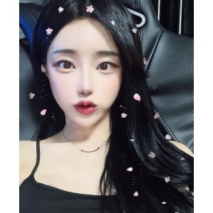 TSlin002200合集46v–9.86G：男粉喜爱的推群视频片段和图片合集，展现颜值反差比的厌恶与兴奋