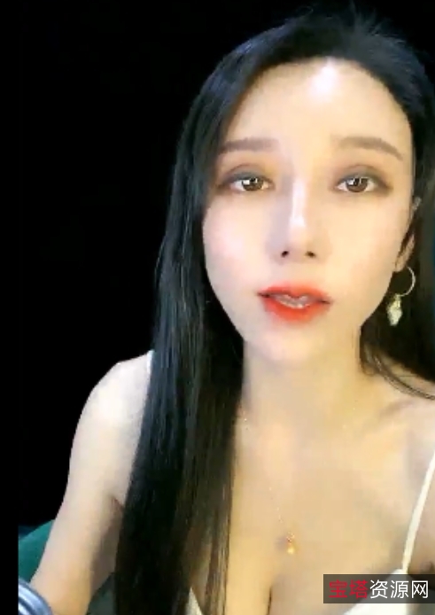 小阿水艾薇儿直播180.4g特别节目