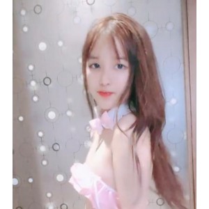 斗鱼超人气青涩萌妹子直播视频大放送