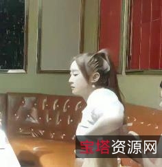 KTV包厢女王小芳，1V-1G杰伦回到过去