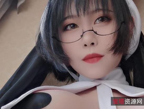 斗鱼绅士专属：咩咩酱精品舔耳视频合集4.6G