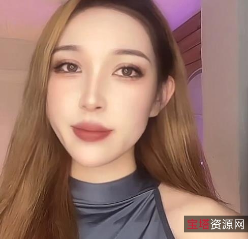 疯狂抖音新篇：小三儿美女主播大放异彩[143V4.4G]