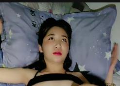 样大胆的互动的观众们，不妨下载观看一下这场引人注目的《女生宿舍-互动[1V-1G]》！