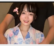 超高颜值可爱潮红妹子yuahentai和服PP[1V-1G]，时长23分钟，男主拍摄，国人开的岛国女Y工作室，日语作品，机票住宿一日游