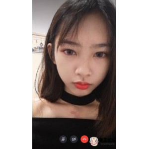 尽管她在资源中展现了多样的一面，但她的学霸脸和青纯魅力依然是她最大的特点。赶紧来看看这位马来西亚网红YZ某处的28集资源吧，总计1.65G，让你领略她不一样的美丽！