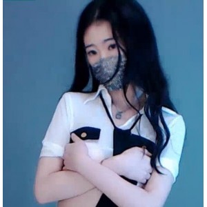 虎牙主播灵芸私人定制舞蹈视频无水印，下载观看1.2G高清热舞！