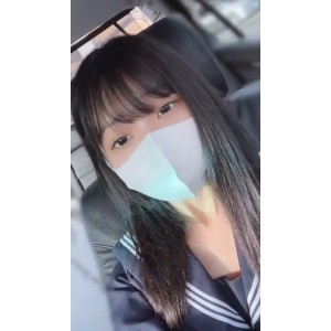 FC2学生服装白袜可耐妹子手口足，1v+2.1G视频，捧场回复炸了！