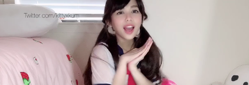 推特网红kittyxkum视频合集:JK、渔网、粉色小短裙,男友床下游戏惊喜