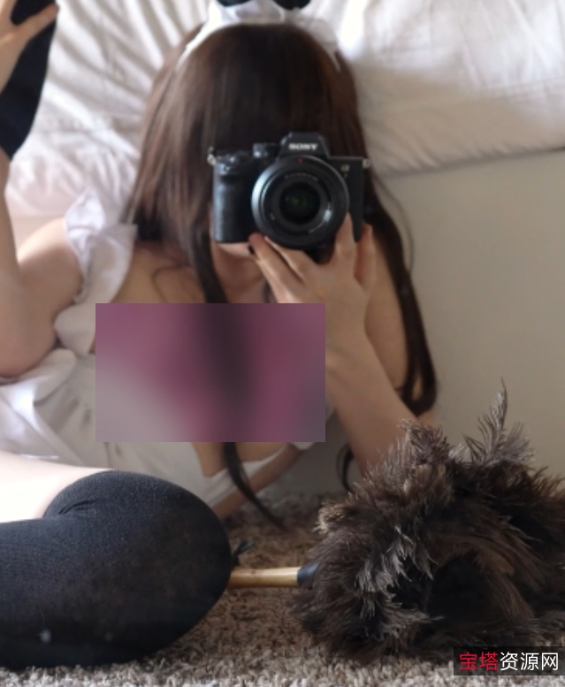 独家姬子猫放飞自我合集：身材比例前凸后翘，尺度巨大！26G视频文件，洗澡、活塞机、黑丝诱惑应有尽有！