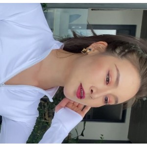 紧身瑜伽裤美女视频2V4.53G百度云下载