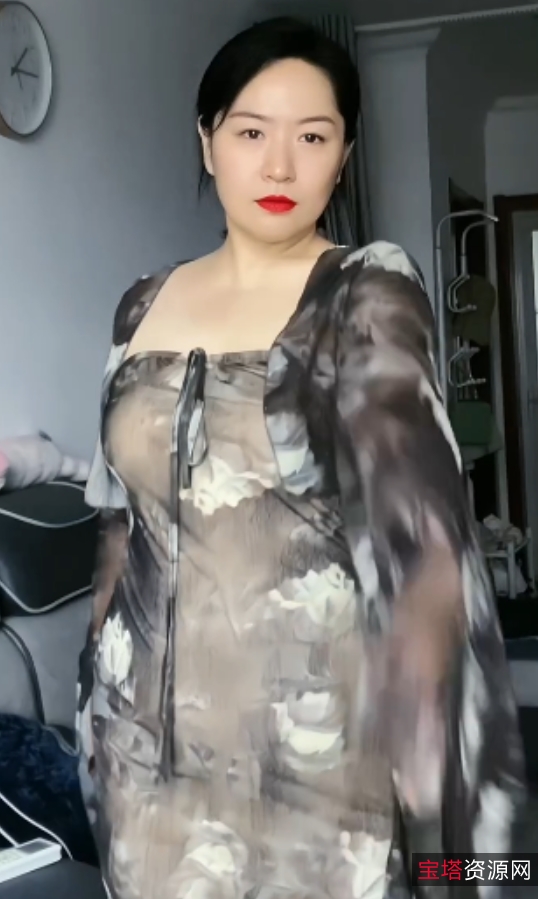 快手网红45万粉少妇月姐呀自拍视频8v+296M，百度盘下载