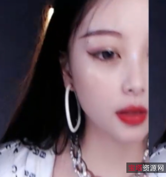 火箭定制舞蹈女神皮卡欣儿停播一年,粉丝期待重启!