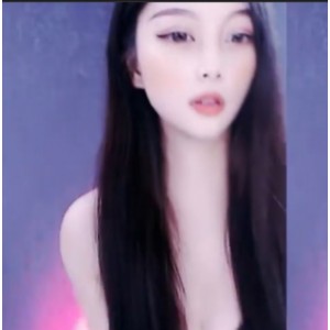 火箭定制舞蹈女神皮卡欣儿停播一年，粉丝期待重启！