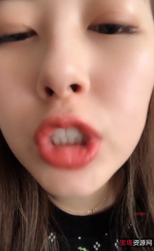 《台湾情侣泄密61.1g合集：百度收藏，ED2K链接》