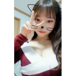 韩国主播鹿小姐deer98：视频丰富多彩，总大小55.9g，百度ed2k收藏热门