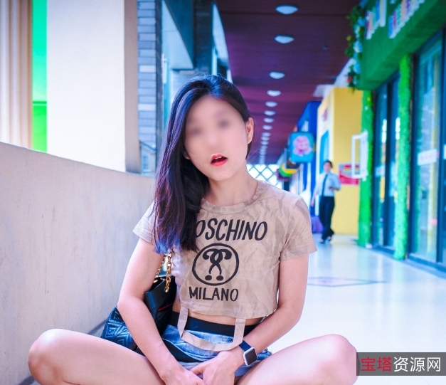 Fullfive女神户外展示高清合集41v54.1g：绝美风采，收藏必备