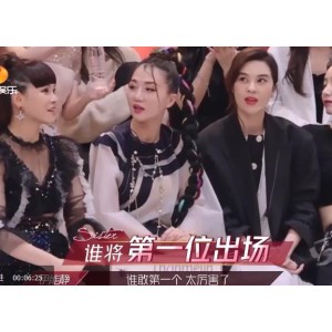 绝赞AI剪辑！金晨《乘风破浪的姐姐》唱歌演出精彩字幕，视频56分钟，下载观看！