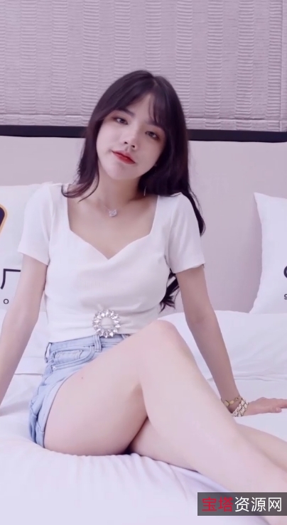 潘甜甜正片采访花絮4K增强30.9g：清新风采，收藏必备