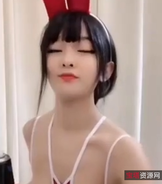 舔舔酱（咸小樱）视频魅力：收藏者独家推荐，百度+115精彩内容这个标题突出了舔舔酱（咸小樱）的视频内容吸引力和收藏者的推荐，同时提到了在百度和115上的精彩视频数量和大小。希望这个标题能够吸引更多观众关注和支持她的创作！