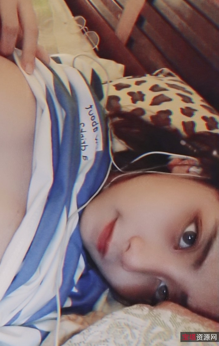 yuumeilyn的人气之高。如果你也是她的粉丝,不妨将这个合集收藏起来,一起探索她独特的魅力吧!