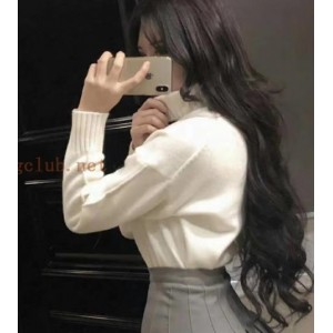 将给您带来一场视觉盛宴，让您近距离感受这位网红的魅力。快来观看江户川阿姨的福利大合集，感受她的热舞魅力，一起领略她与粉丝互动的精彩时刻吧！