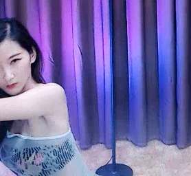 小小兔：神秘女主播作品合集，颜值高身材好，视频魅力无限