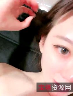 的七彩女神『軍閥太太』。这份Neinei的粉鮑誘惑直播合集将带给观众们不一样的视听享受，让人仿佛置身于她的直播现场一般。快来一睹Neinei的风采吧！