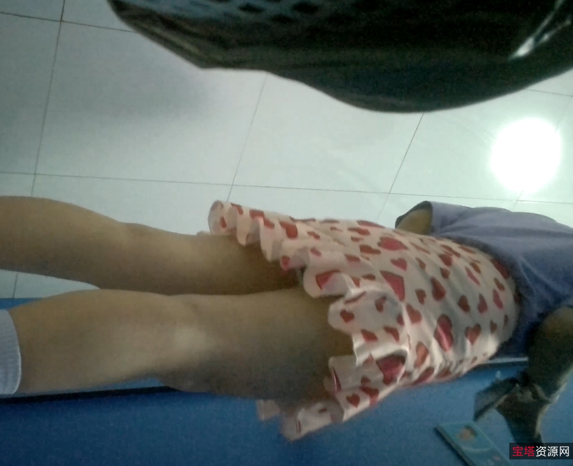 经典小蓝门厕拍+64.7g+补