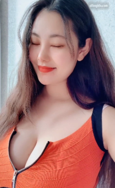 [自行打包]快手主播安妮朵朵大罩杯摇摆福利+绝版直播收藏大合集[186V+6.13G][百度盘]