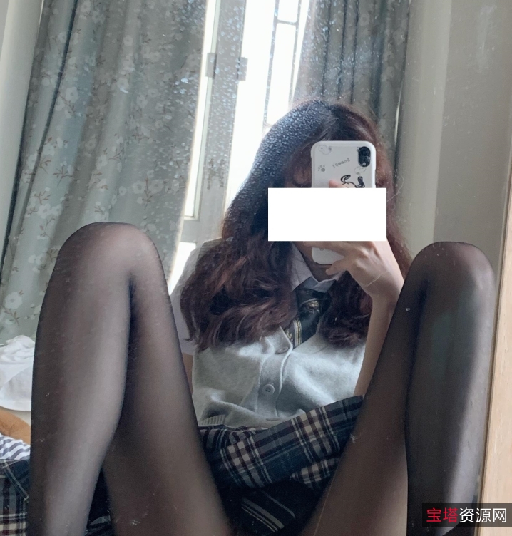 转载搬运甜美小甜猪猪最新合集4V26G，三人游百度盘分享