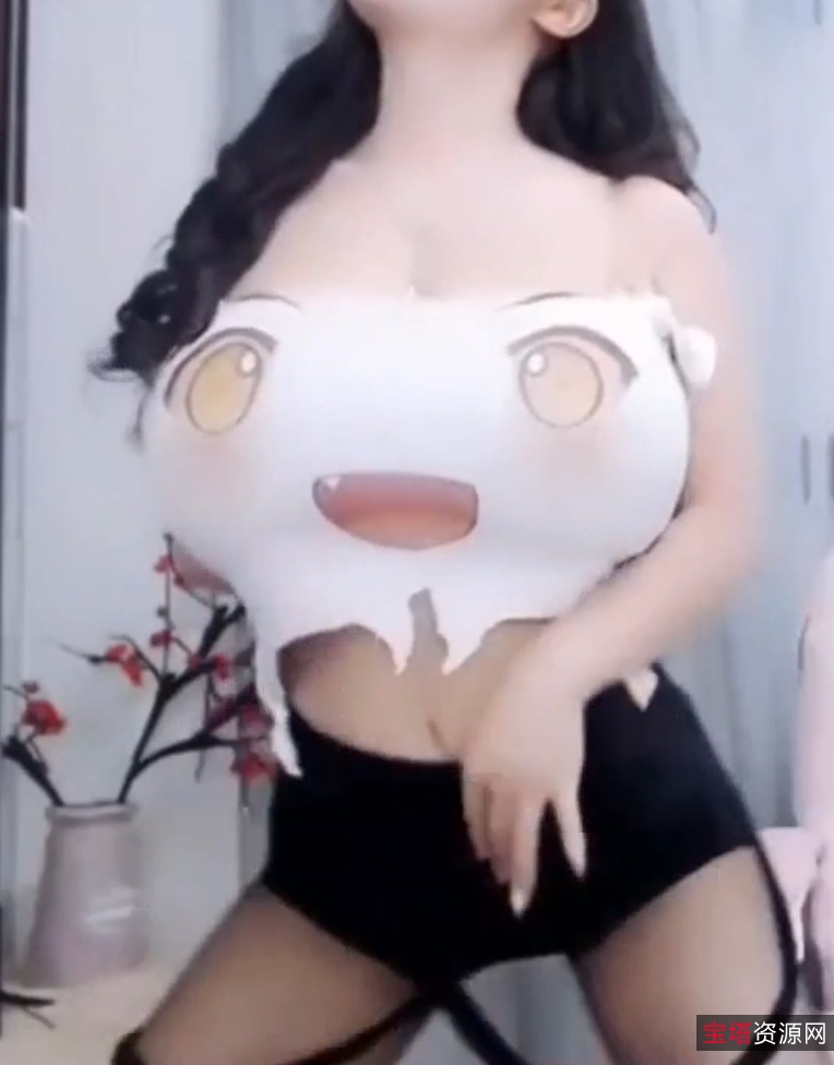 **推特喵喵绵绵劲爆私密合集100v11g优质大罩杯**