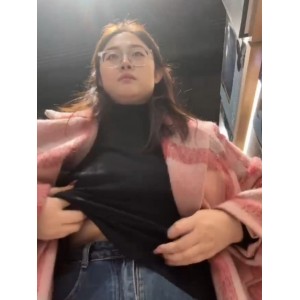 推特露台秀语文小丽1v73MB魅惑十足