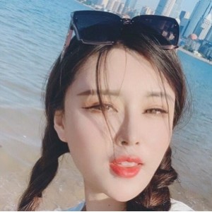 **萌宠26部抖音私拍露脸视频695MB超火辣**