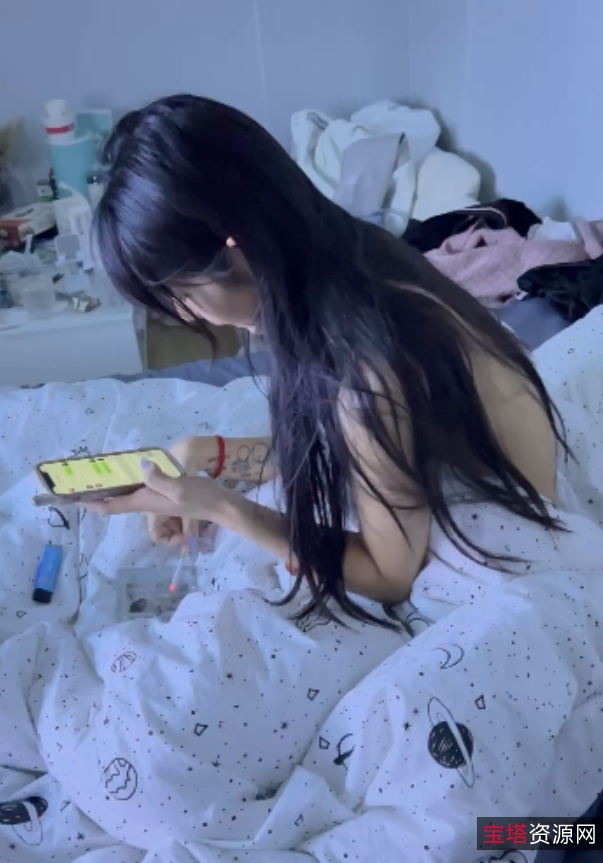 网盘:专约学妹江南第一深情合集21.5G19岁嫩妹