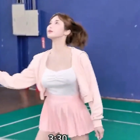 体育馆互动隐秘拍摄合集10部15.3G劲爆实录