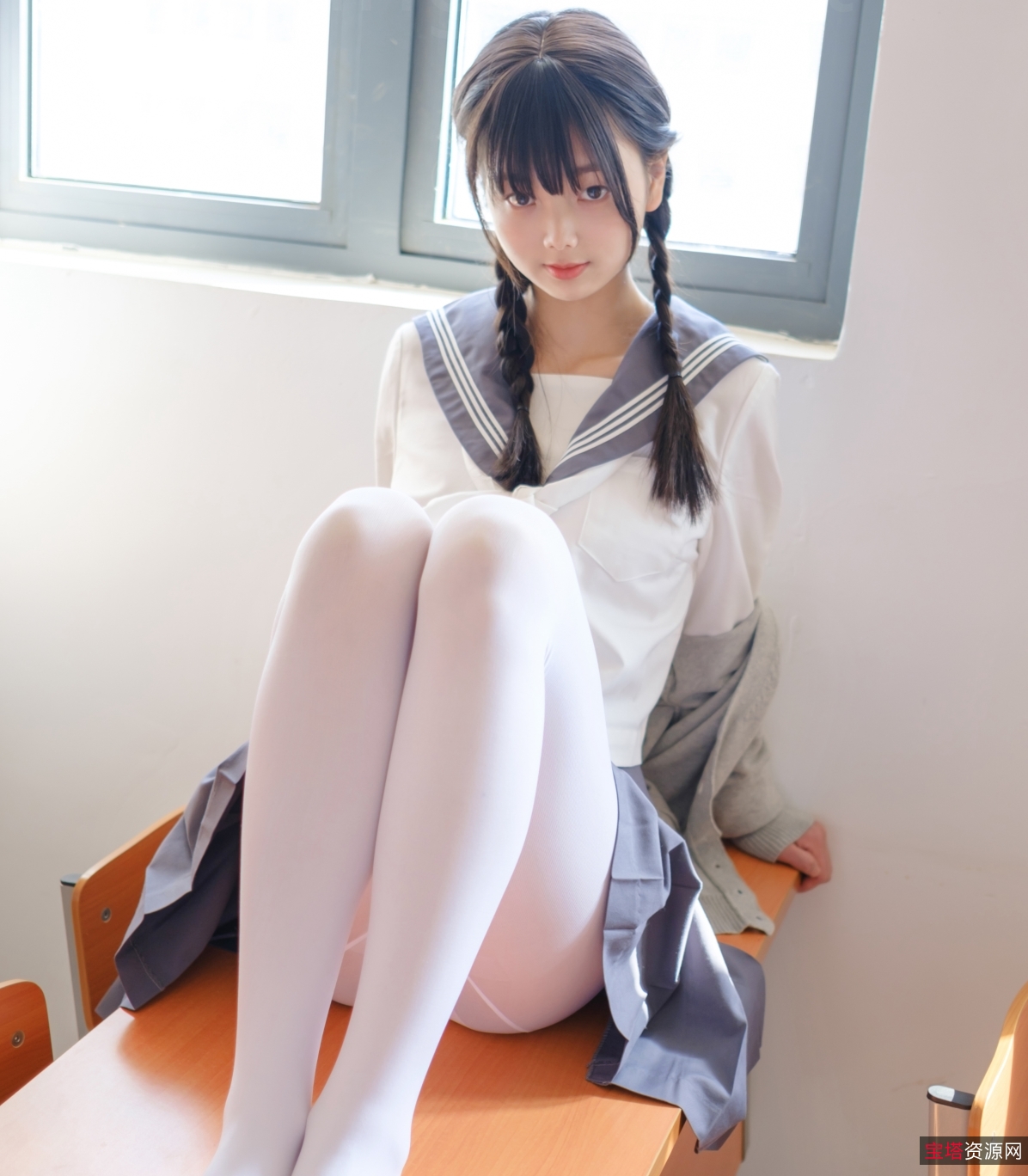 点映赤西夜夜定制jk天台合集4V6.13G看点满满